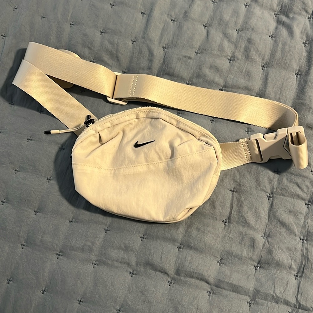 Nike Belt Bag
